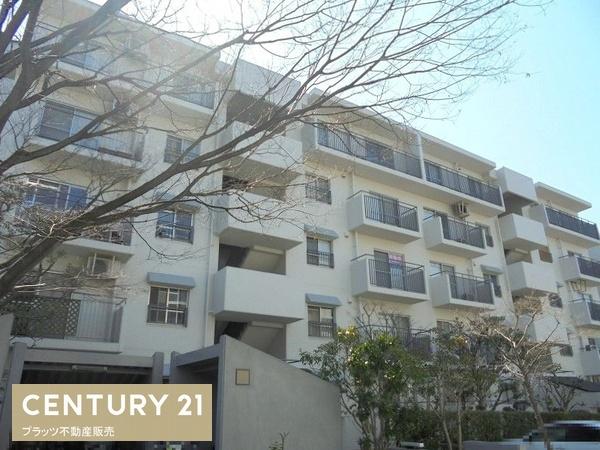 千里緑丘住宅第１６号棟