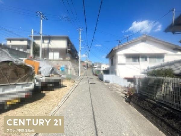 川西市矢問１丁目の土地