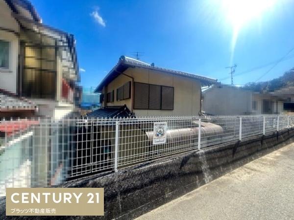 川西市矢問１丁目の土地