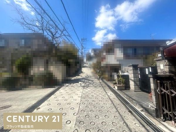 川西市矢問１丁目の土地