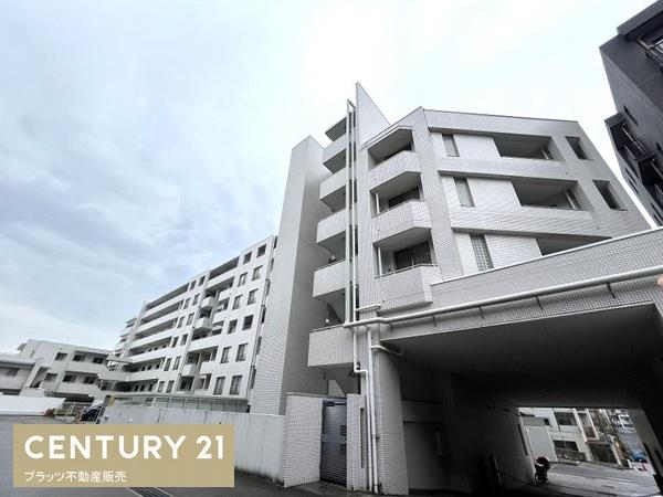 ルネブラン・クール北千里古江台