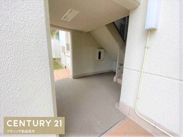 江坂住宅５号棟