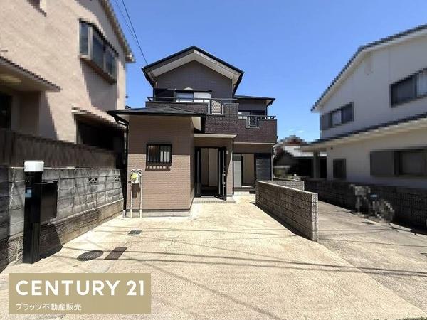 吹田市内本町３丁目の中古一戸建