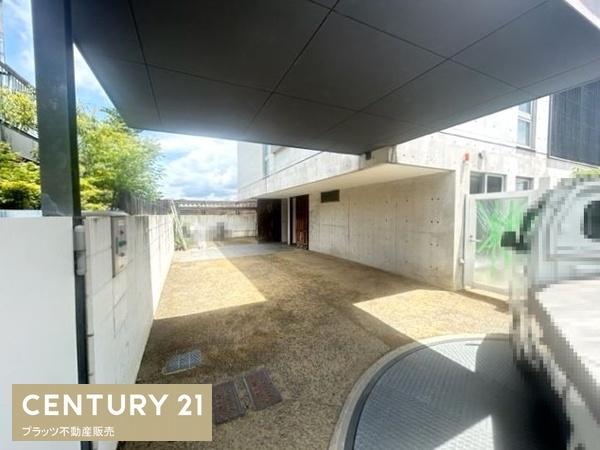 吹田市円山町の中古一戸建て