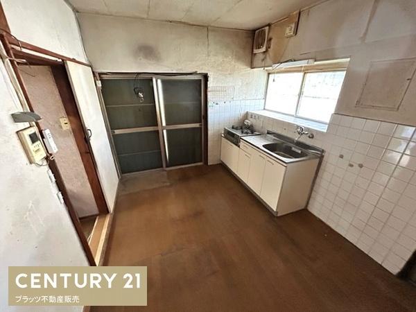 八尾市南本町９丁目の中古一戸建