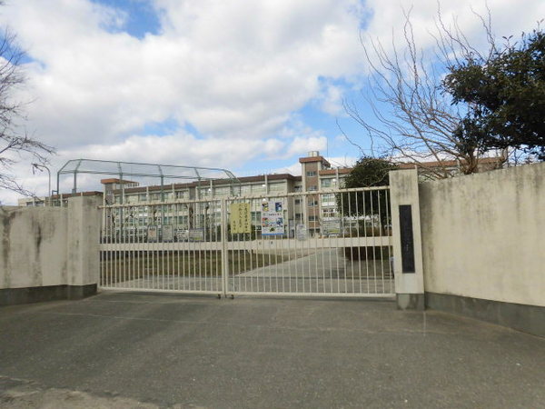 ディオフェルティ豊中・曽根(豊中市立豊島北小学校)