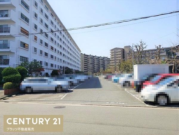 ルネ千里丘３号棟