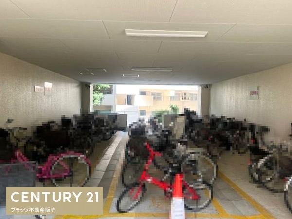 豊中野畑団地　参号棟