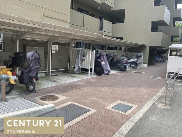 千里中央パーク・ヒルズＤ棟
