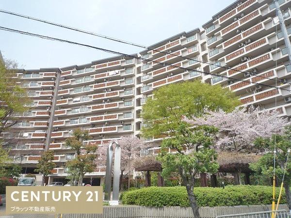 豊中野畑団地　弐号棟
