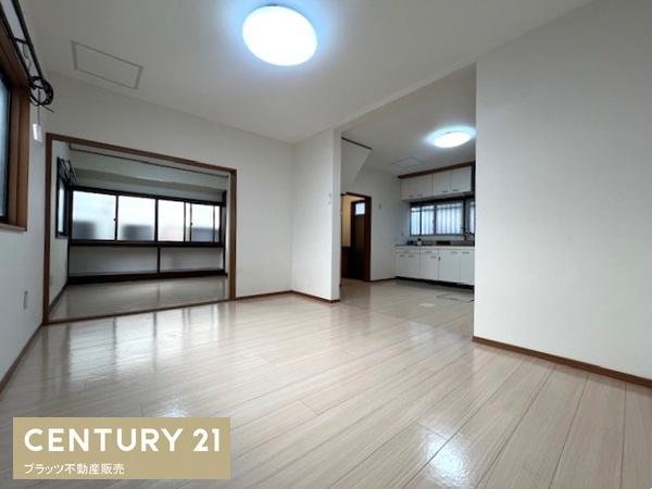 西宮市東鳴尾町２丁目の中古一戸建