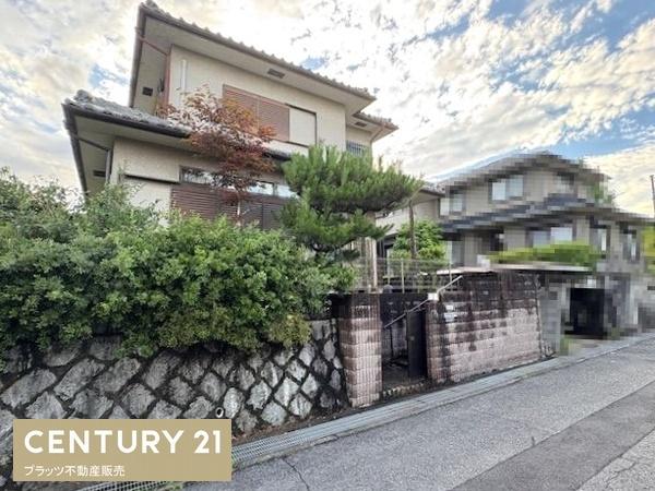 生駒市あすか野南３丁目の中古一戸建て