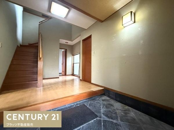 生駒市小明町の中古一戸建て