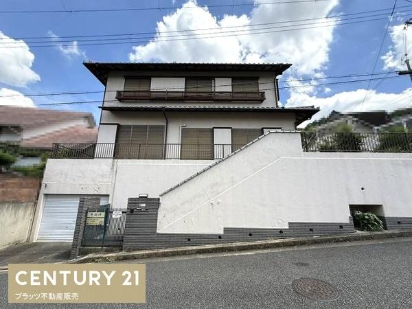 生駒市小明町の中古一戸建