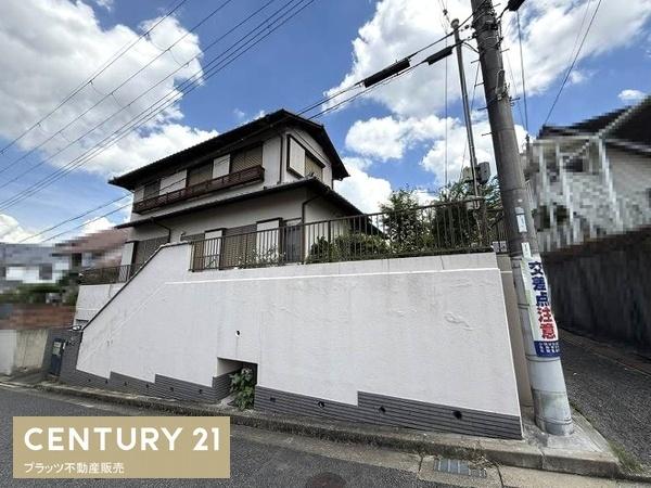 生駒市小明町の中古一戸建て