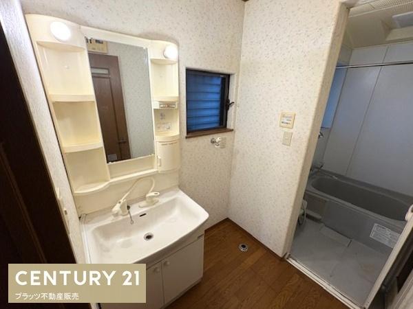 豊中市岡町北２丁目の中古一戸建て