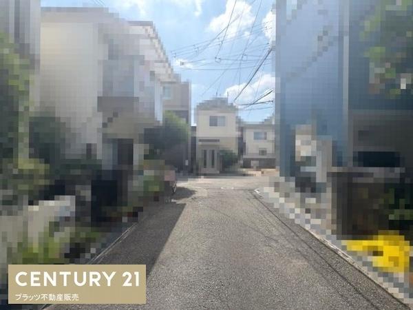 尼崎市食満３丁目の中古一戸建