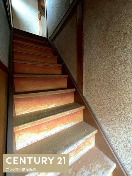 小野市育ケ丘町の中古一戸建