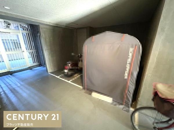 シャルマンフジビルト・モアー放出