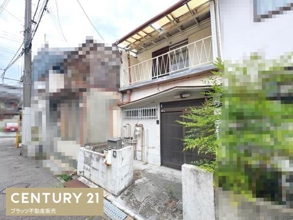 川西市中央町の中古テラスハウス