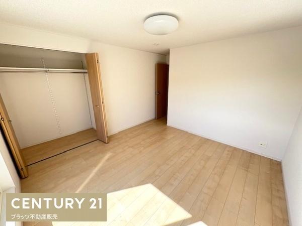 箕面市森町中３丁目の中古一戸建て