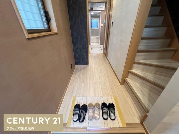箕面市稲１丁目の中古一戸建て