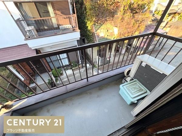 三田市対中町の中古一戸建て(バルコニー)