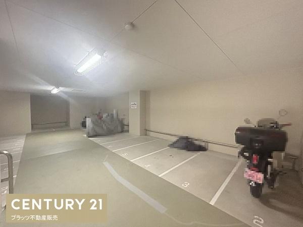 プレミスト江坂