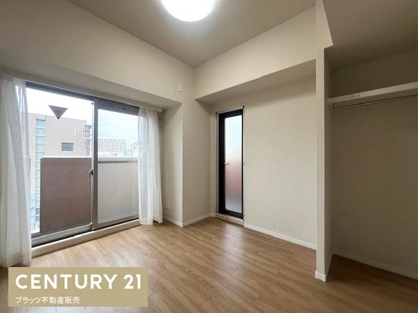 レイセニット江坂