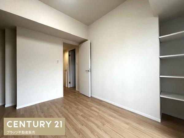 レイセニット江坂