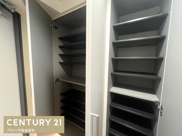 レイセニット江坂