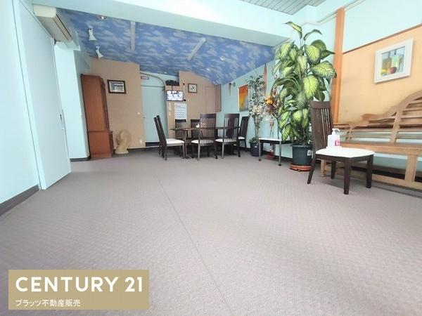 レインボーハイツ