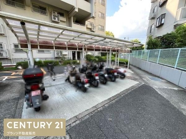 公社山田西第三次団地　Ａ－３棟