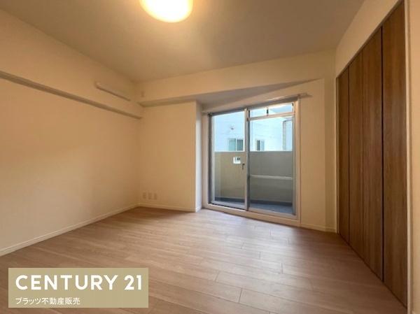 パレ千里壱号棟