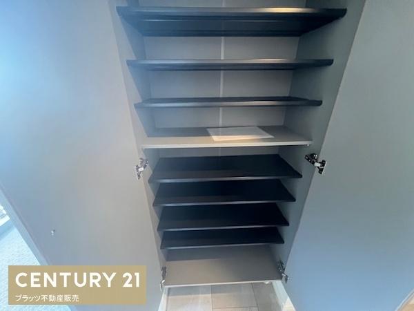 パレ千里壱号棟