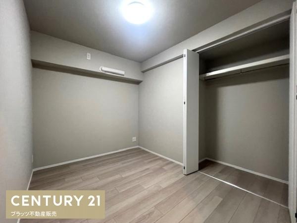 ファミリーコーポ緑地公園