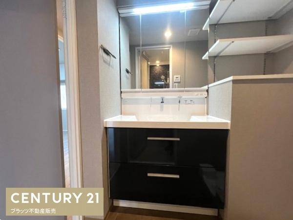 ファミリーコーポ緑地公園