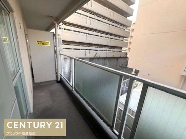 ファミリーコーポ緑地公園