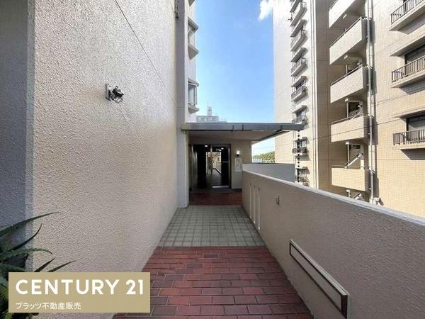 ファミリーコーポ緑地公園