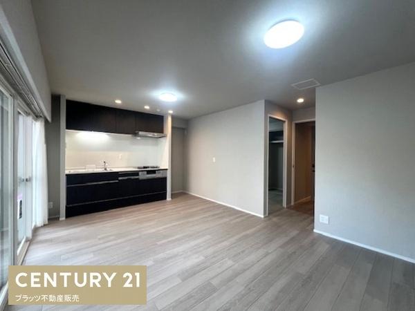 ファミリーコーポ緑地公園