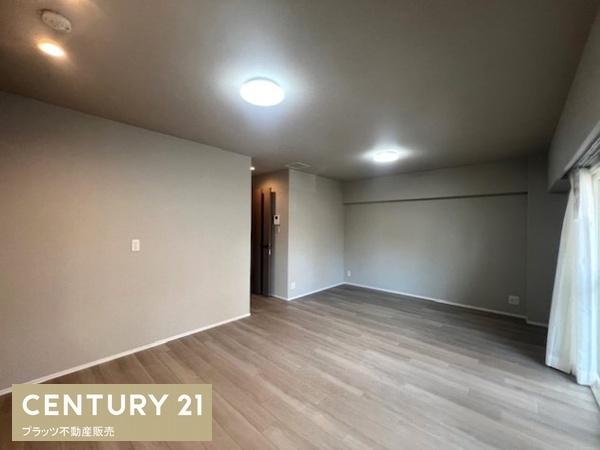 ファミリーコーポ緑地公園