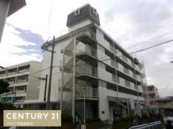 メゾンドール千里泉ヶ丘１号館