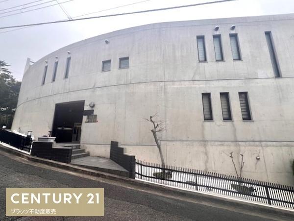 箕面市箕面８丁目の中古一戸建て