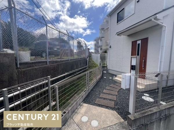 箕面市牧落５丁目の中古一戸建て