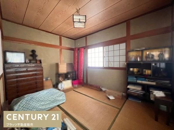 川西市平野２丁目の中古一戸建て