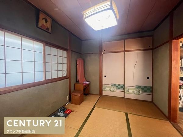 川西市平野２丁目の中古一戸建て