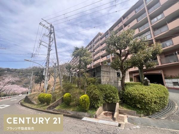 サンロイヤル池田バードヒルズ参号館