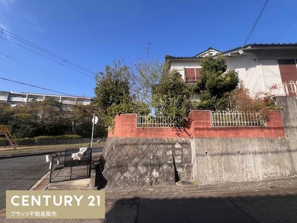 神戸市北区唐櫃台４丁目の土地