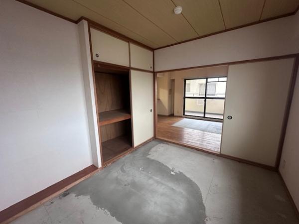 モンテベルデ吹田