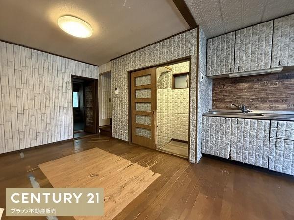 寝屋川市堀溝３丁目の中古一戸建